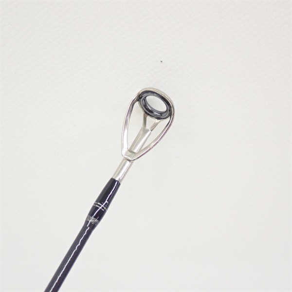 １７サーフトライブＳＴＨＳ－１０６２Ｍ